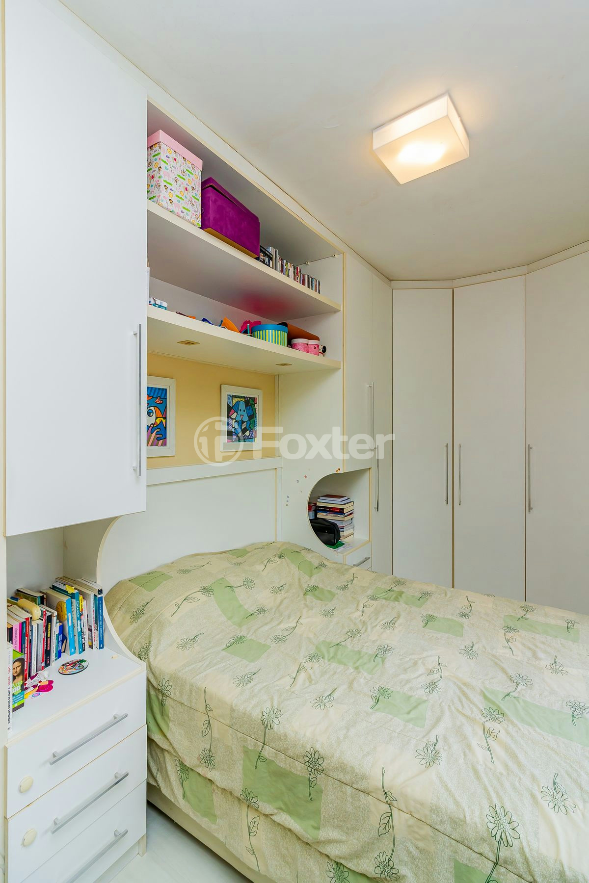 Apartamento à venda com 2 quartos, 73m² - Foto 32
