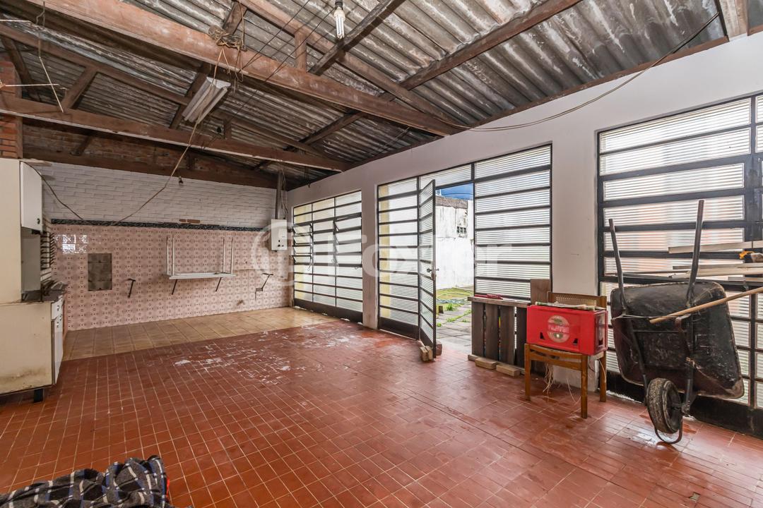 Casa à venda com 1 quarto, 100m² - Foto 30