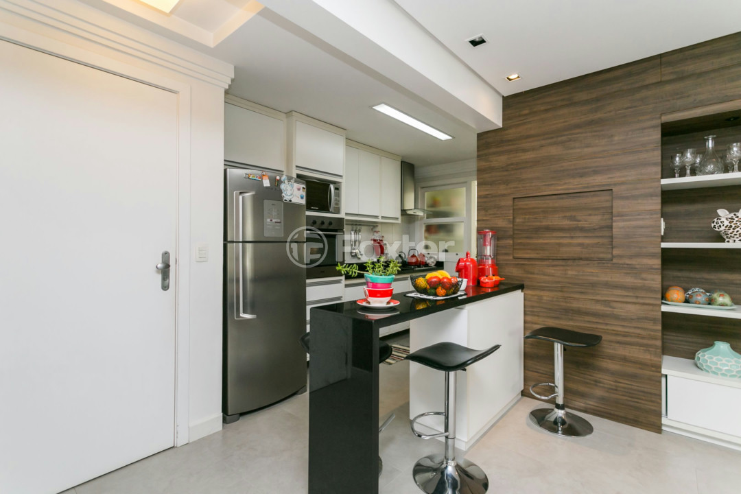 Apartamento à venda com 3 quartos, 94m² - Foto 21