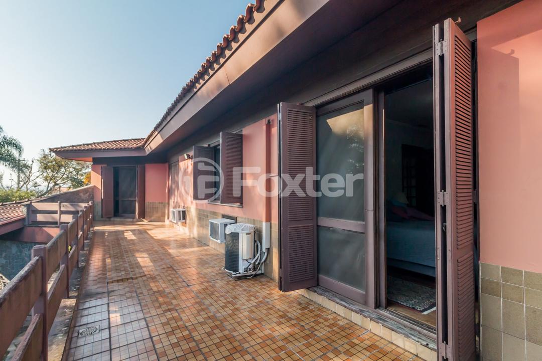 Casa de Condomínio à venda com 4 quartos, 486m² - Foto 33