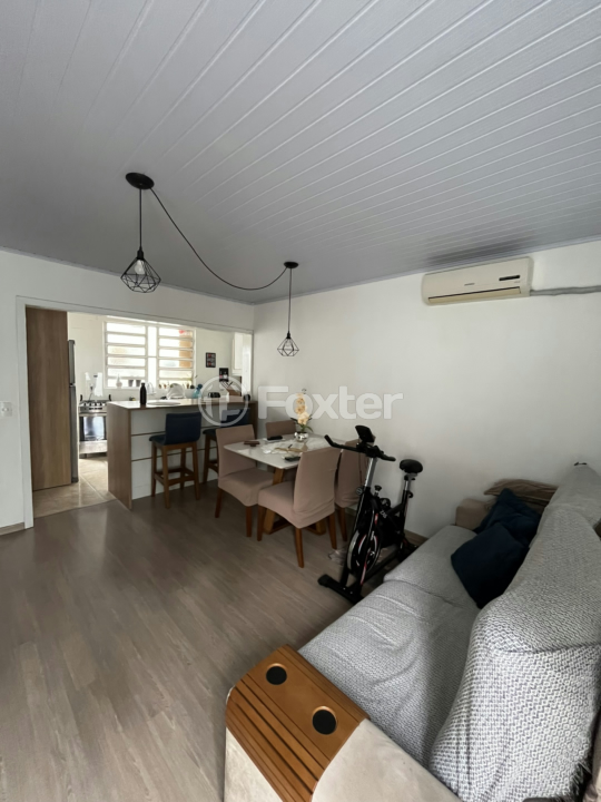 Casa à venda com 3 quartos, 130m² - Foto 4