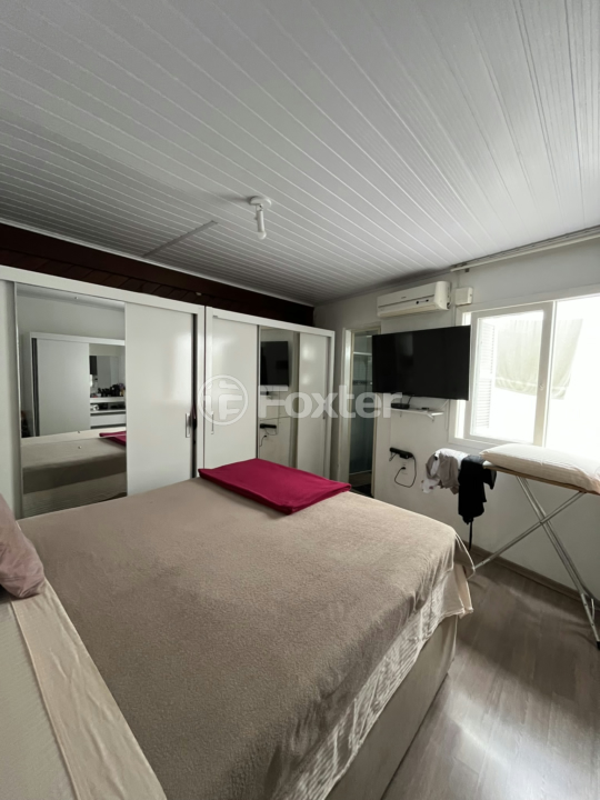 Casa à venda com 3 quartos, 130m² - Foto 9