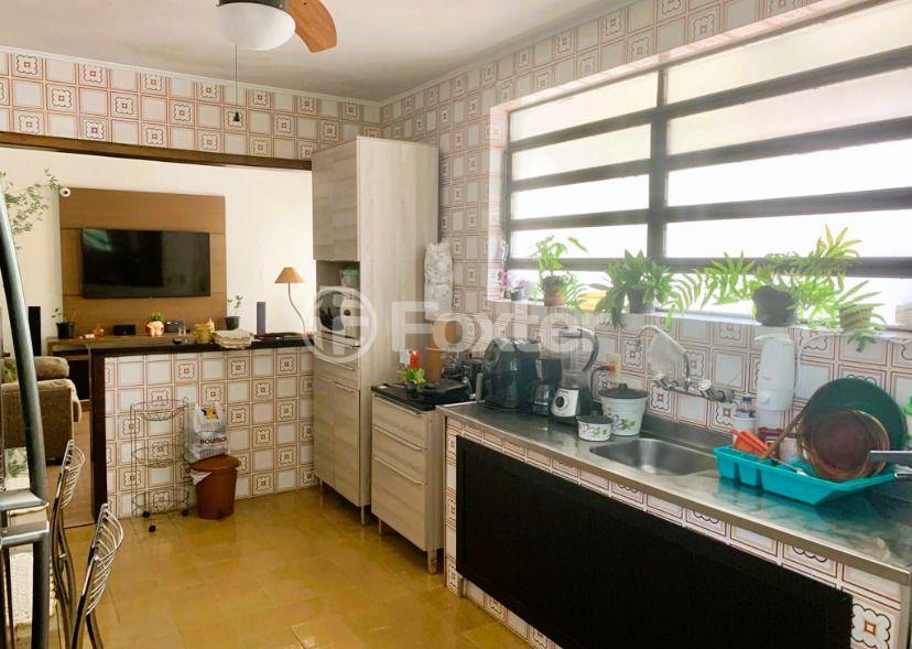 Casa à venda com 3 quartos, 200m² - Foto 6