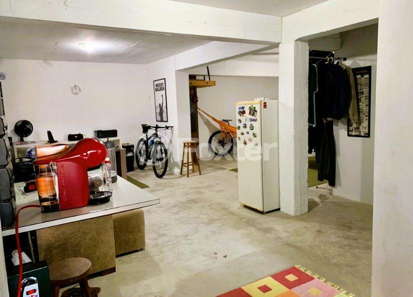 Casa à venda com 3 quartos, 200m² - Foto 16