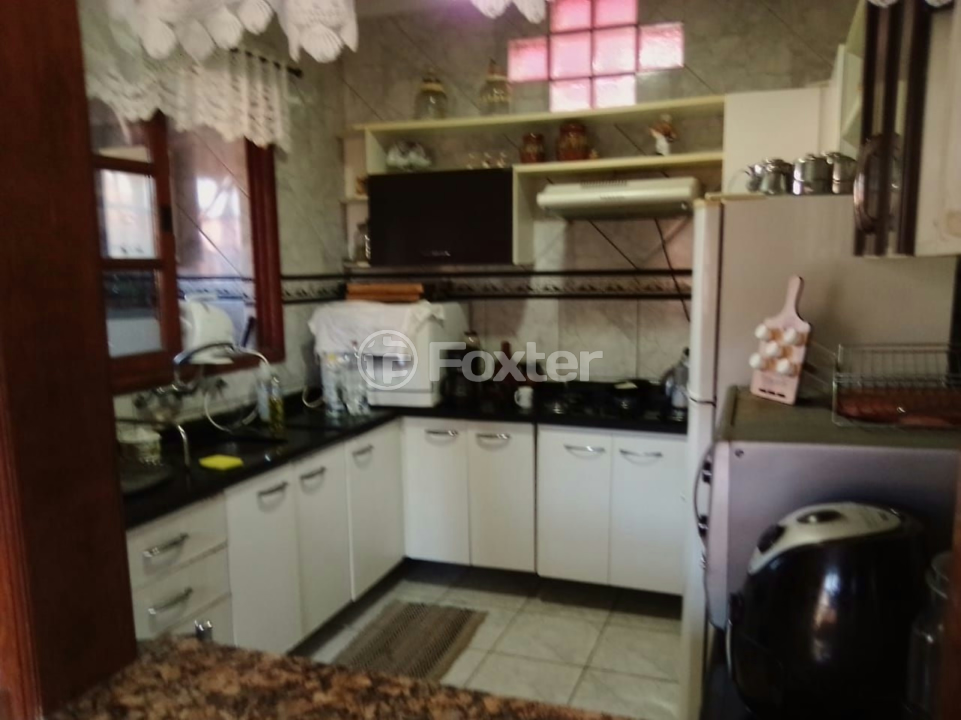 Casa à venda com 3 quartos, 210m² - Foto 16