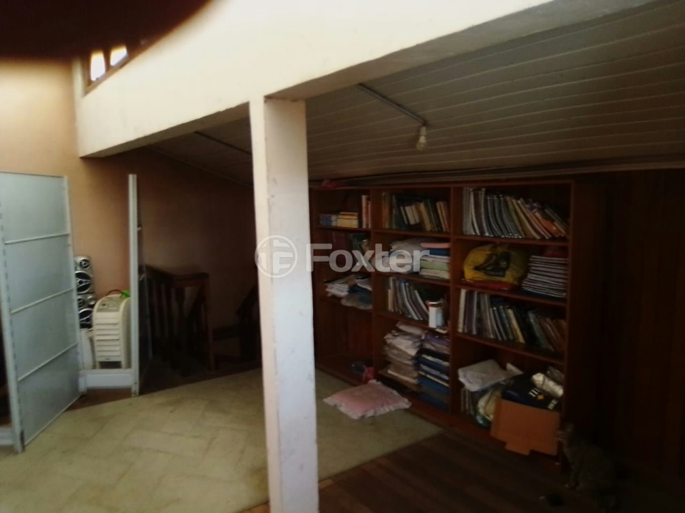 Casa à venda com 3 quartos, 210m² - Foto 22