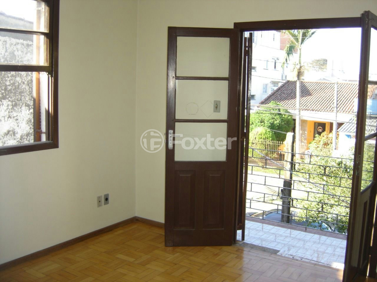 Casa à venda com 5 quartos, 271m² - Foto 9
