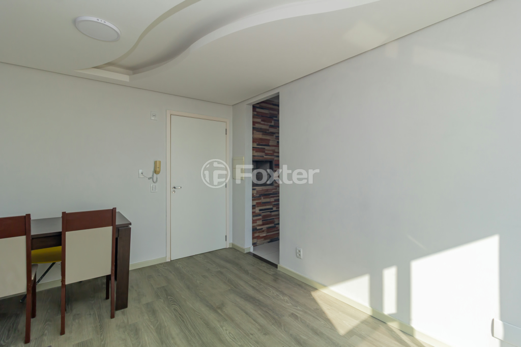 Apartamento à venda com 2 quartos, 50m² - Foto 3