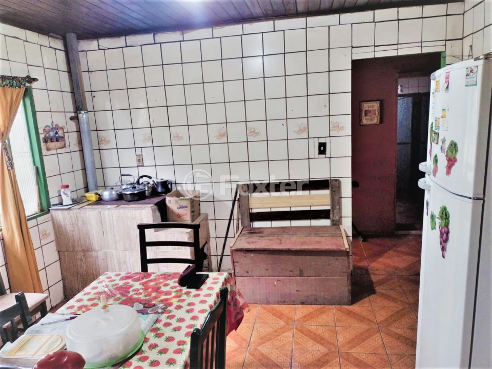 Casa à venda com 5 quartos, 238m² - Foto 6
