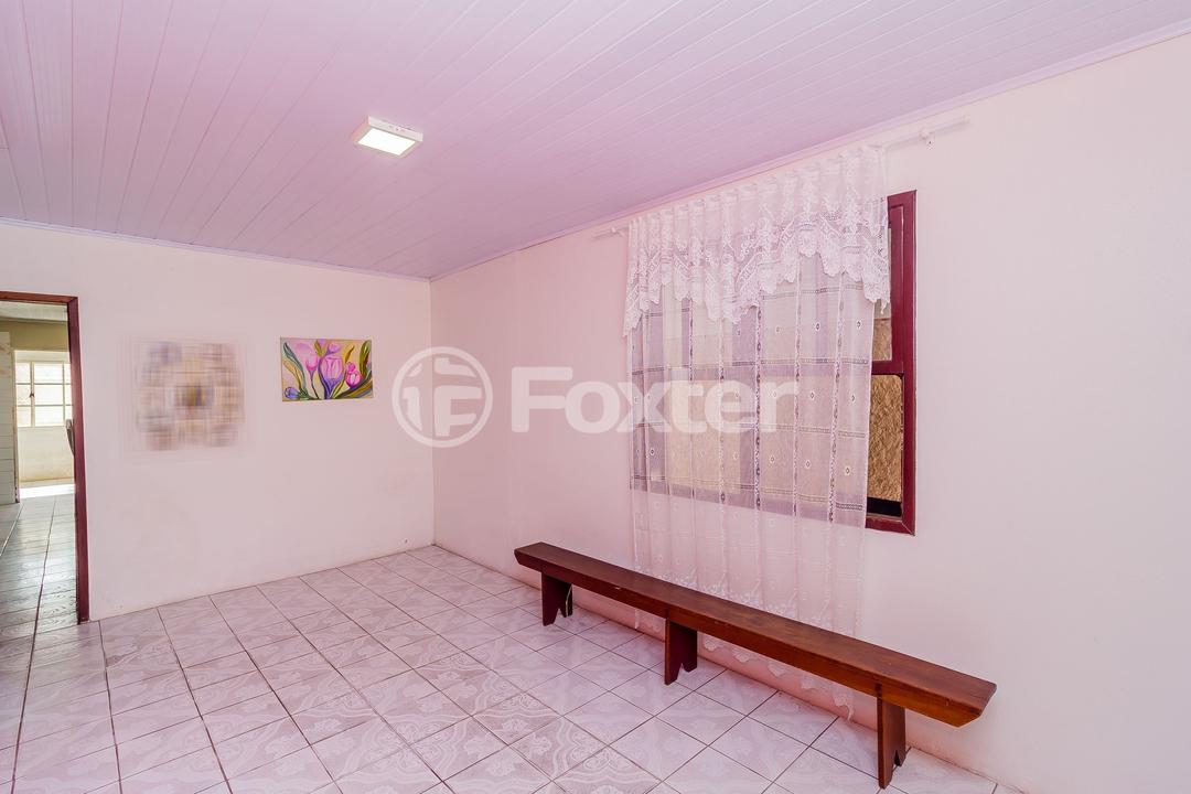 Casa à venda com 3 quartos, 70m² - Foto 11
