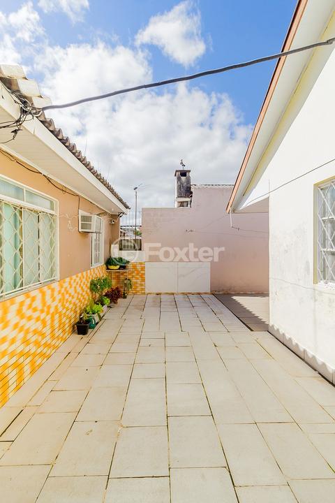 Casa à venda com 3 quartos, 70m² - Foto 27