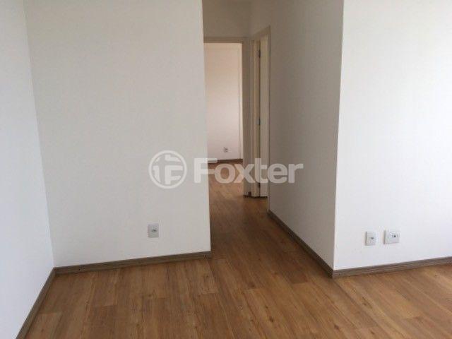 Apartamento à venda com 3 quartos, 65m² - Foto 2