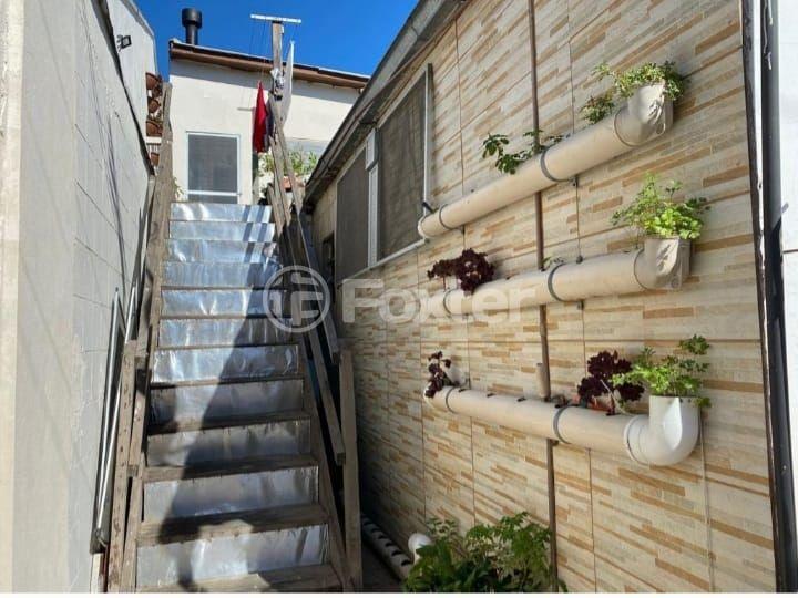 Casa à venda com 5 quartos, 200m² - Foto 25