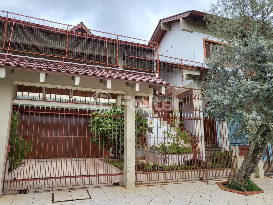 Casa à venda com 5 quartos, 320m² - Foto 1