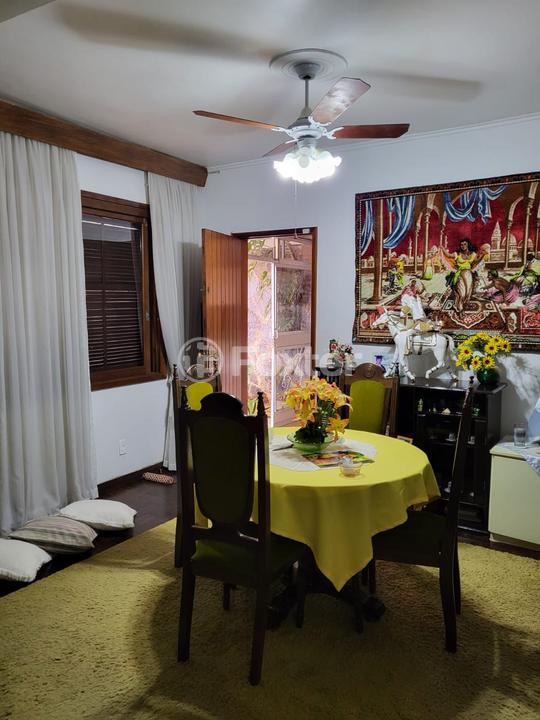 Casa à venda com 5 quartos, 320m² - Foto 37