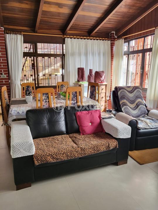 Casa à venda com 5 quartos, 320m² - Foto 43
