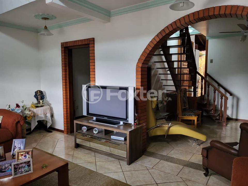 Casa à venda com 5 quartos, 320m² - Foto 2