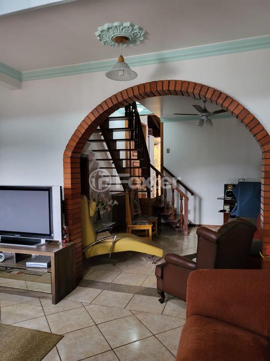 Casa à venda com 5 quartos, 320m² - Foto 3