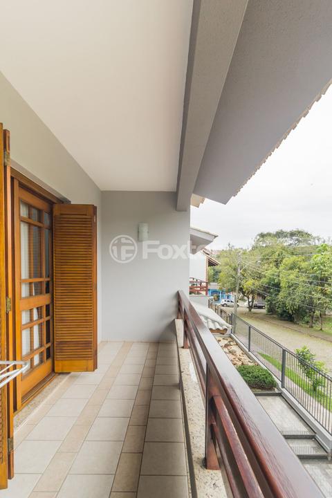 Casa à venda com 3 quartos, 279m² - Foto 26