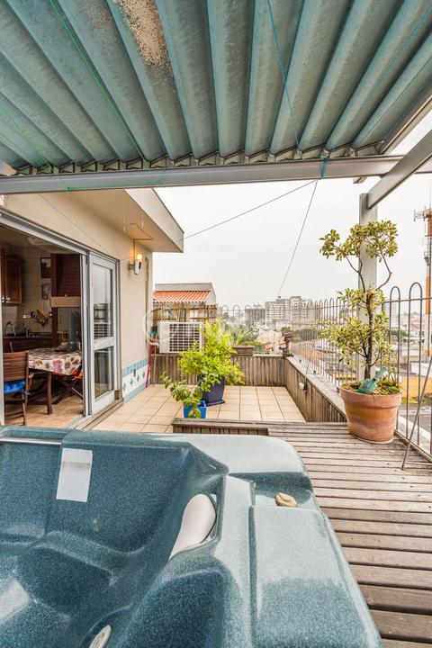 Cobertura à venda com 2 quartos, 89m² - Foto 1