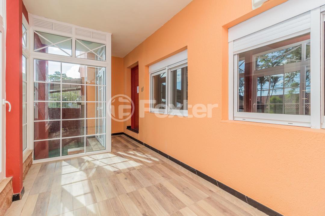 Casa de Condomínio à venda com 4 quartos, 300m² - Foto 3