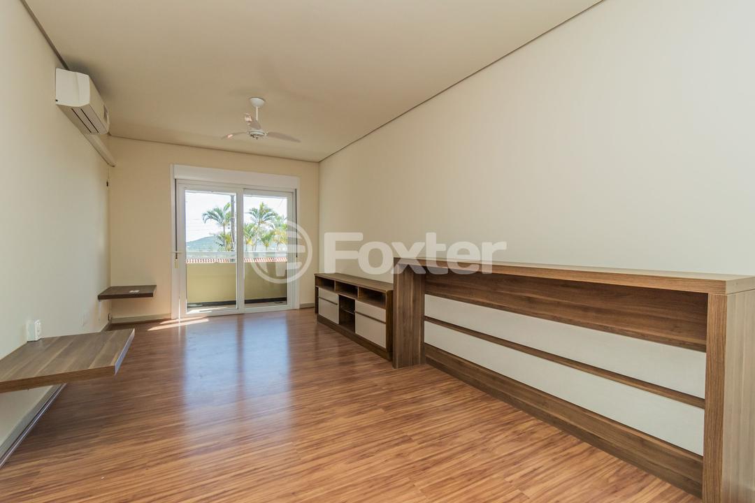 Casa de Condomínio à venda com 4 quartos, 300m² - Foto 12