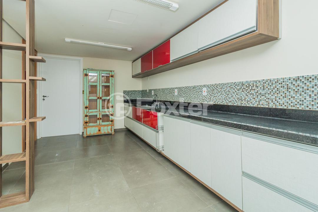Casa de Condomínio à venda com 4 quartos, 300m² - Foto 33