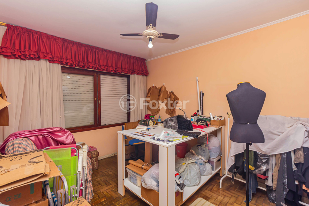 Casa à venda com 3 quartos, 233m² - Foto 18