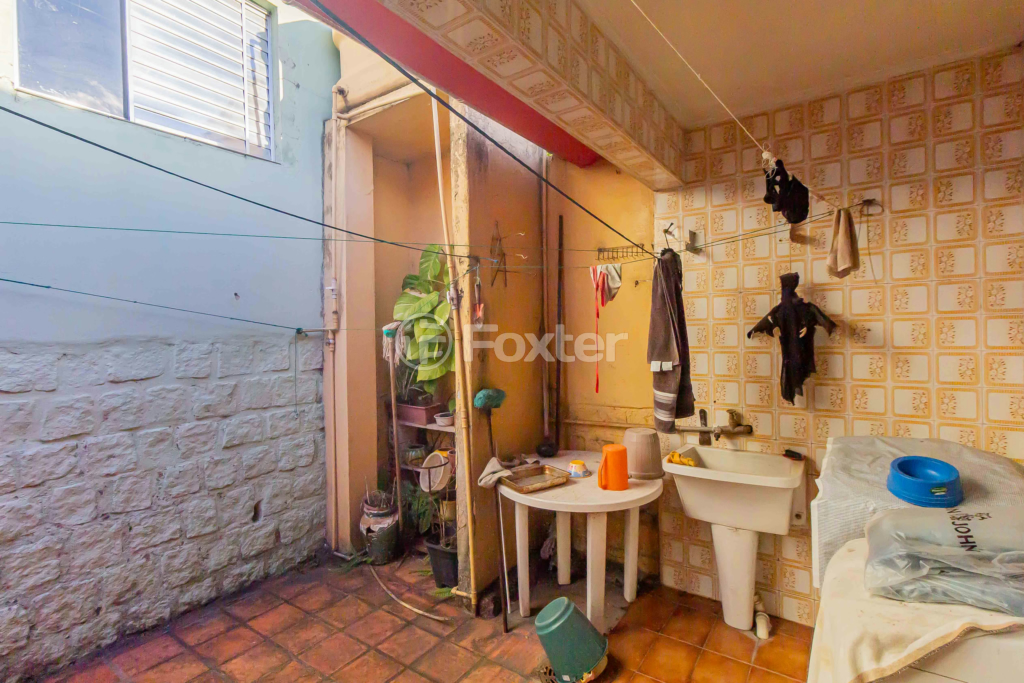 Casa à venda com 3 quartos, 233m² - Foto 25