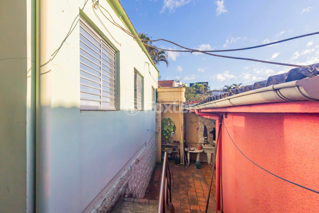 Casa à venda com 3 quartos, 233m² - Foto 31