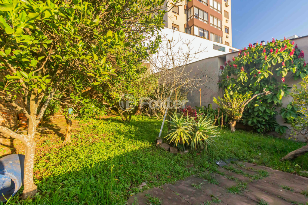 Casa à venda com 3 quartos, 233m² - Foto 33