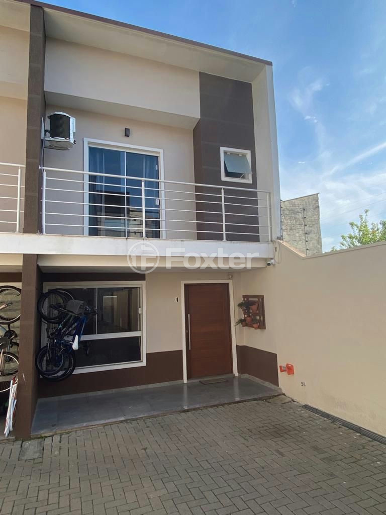 Casa de Condomínio à venda com 3 quartos, 112m² - Foto 2