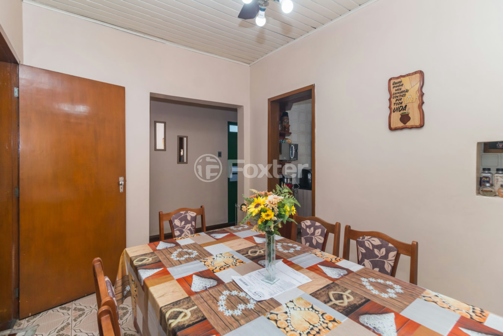 Casa à venda com 3 quartos, 143m² - Foto 3