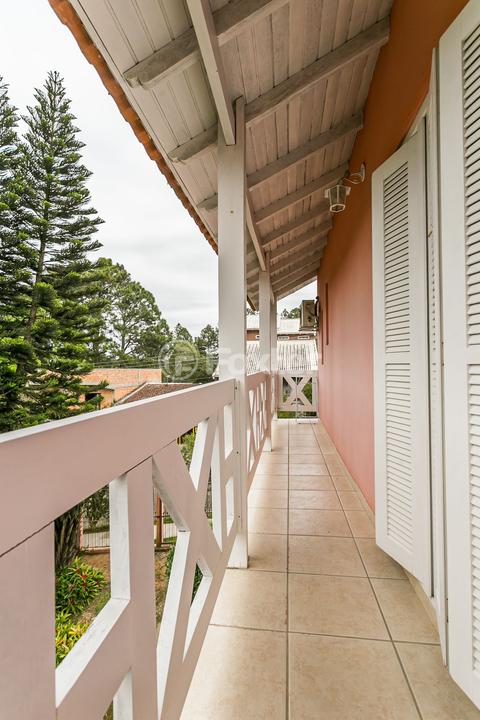 Casa à venda com 5 quartos, 310m² - Foto 15