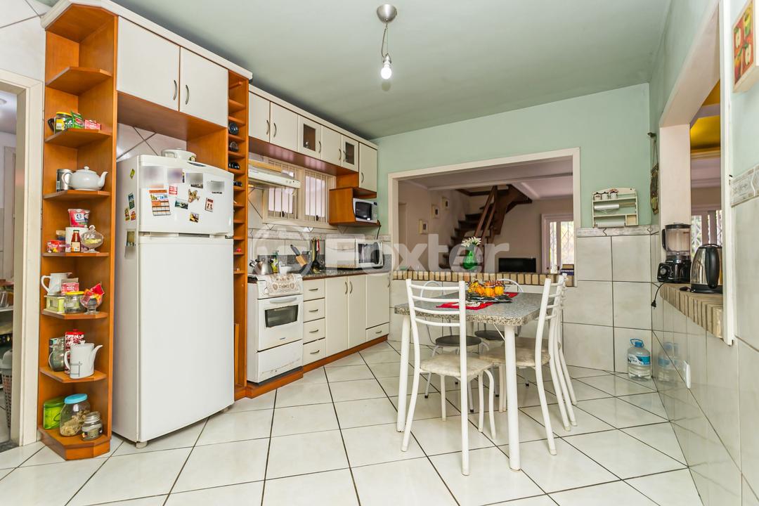 Casa à venda com 5 quartos, 310m² - Foto 9