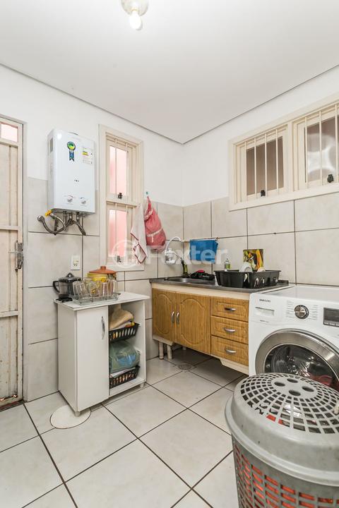 Casa à venda com 5 quartos, 310m² - Foto 36