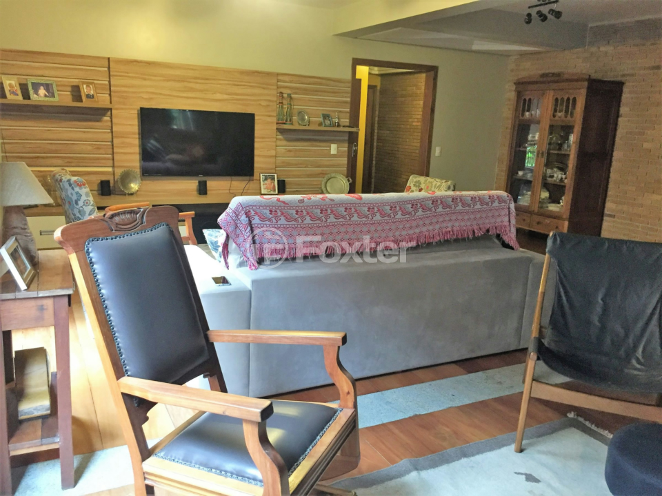Casa à venda com 3 quartos, 270m² - Foto 2