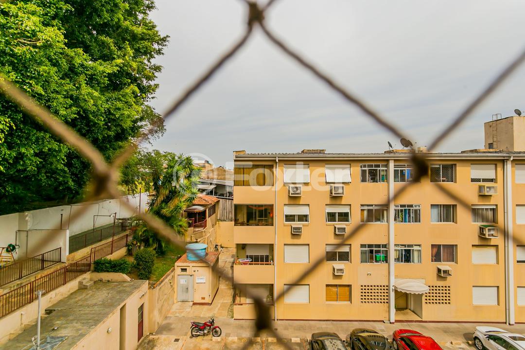 Apartamento à venda com 2 quartos, 63m² - Foto 9