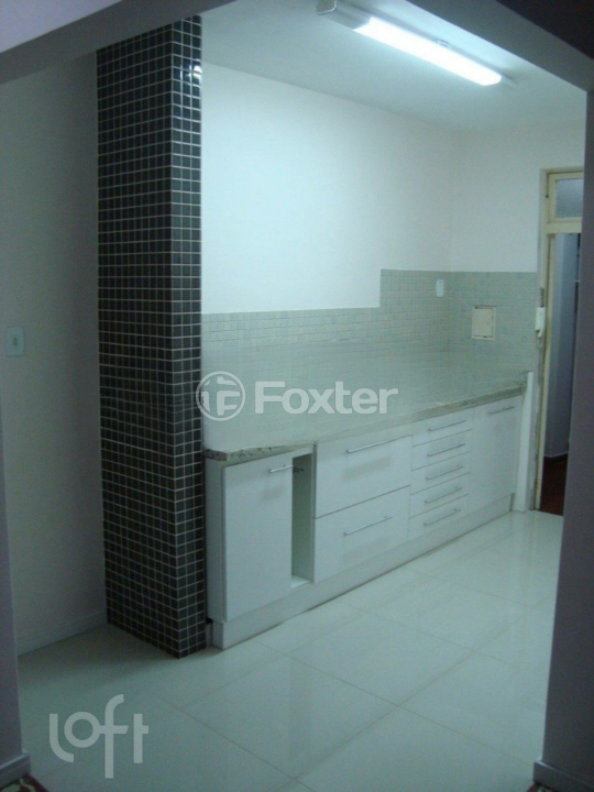 Apartamento à venda com 2 quartos, 71m² - Foto 1
