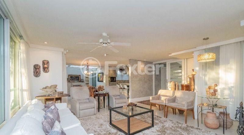 Casa de Condomínio à venda com 3 quartos, 367m² - Foto 3