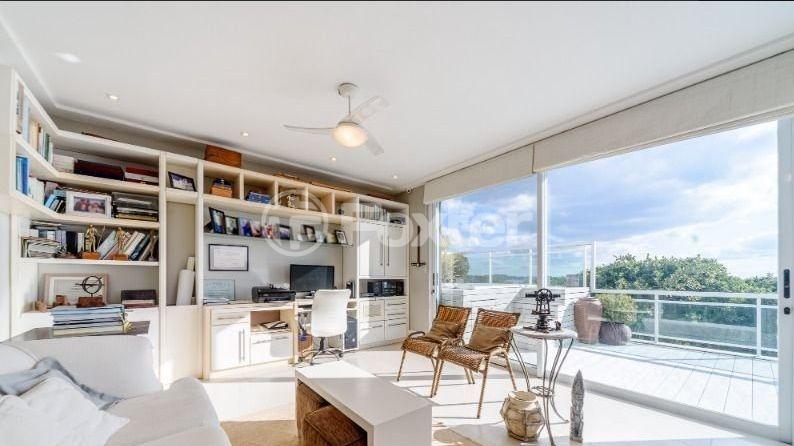 Casa de Condomínio à venda com 3 quartos, 367m² - Foto 19