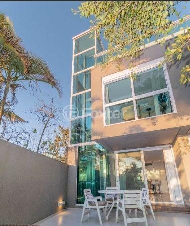 Casa de Condomínio à venda com 3 quartos, 367m² - Foto 25