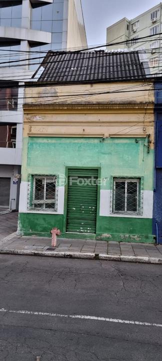 Casa à venda com 3 quartos, 55m² - Foto 1