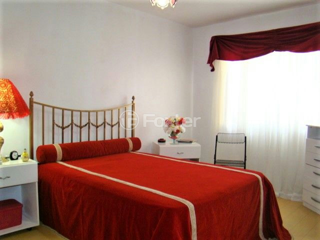 Casa à venda com 3 quartos, 180m² - Foto 27