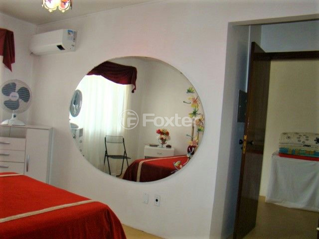 Casa à venda com 3 quartos, 180m² - Foto 29