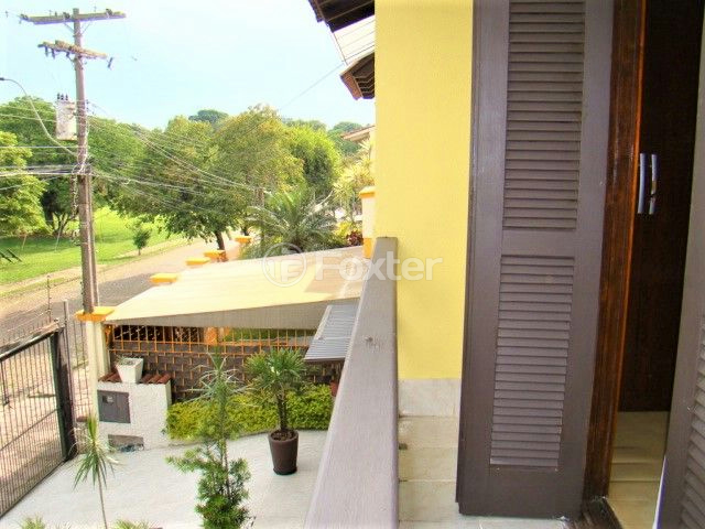 Casa à venda com 3 quartos, 180m² - Foto 32
