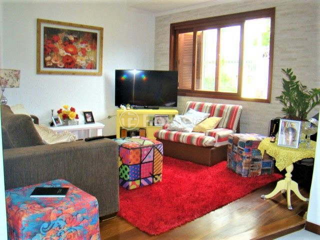 Casa à venda com 3 quartos, 180m² - Foto 7