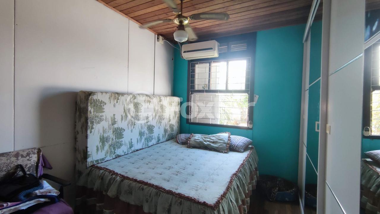 Casa à venda com 3 quartos, 80m² - Foto 8