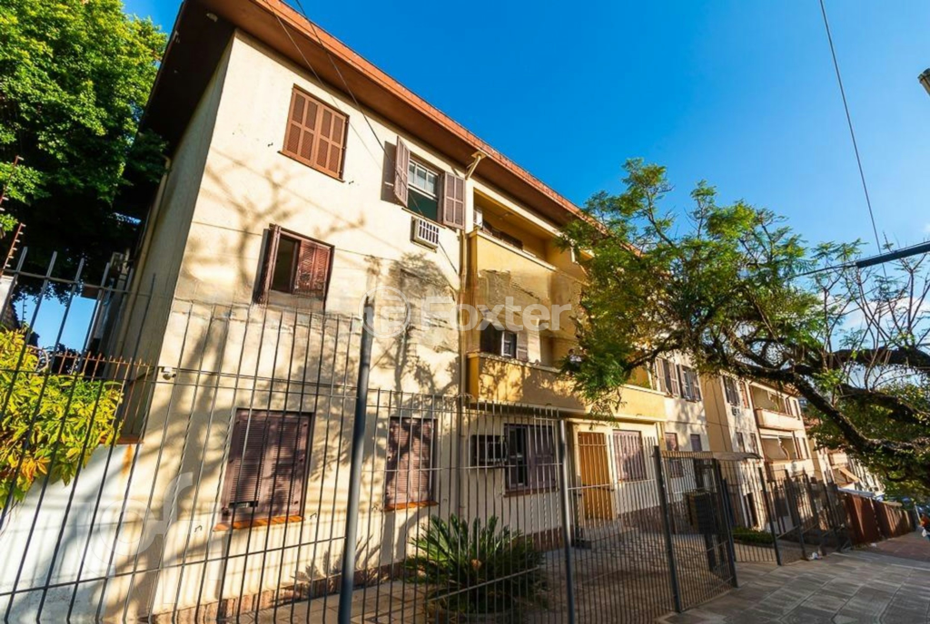 Apartamento à venda com 3 quartos, 94m² - Foto 1