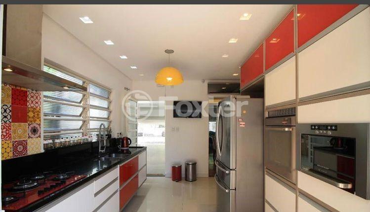 Casa à venda com 3 quartos, 169m² - Foto 6